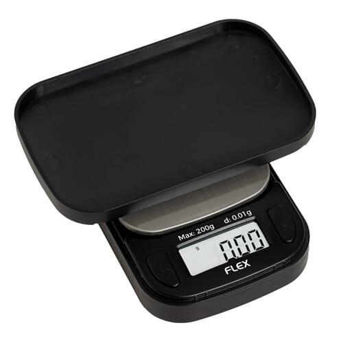 Pocket Scale Flex from On Balance with the lid used as a container.