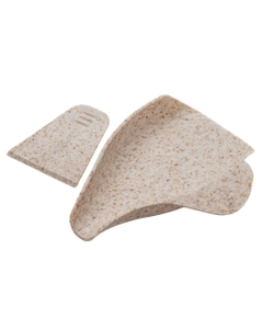 Conecta la Herramienta de relleno a tu vape Wolkenkraft y usa el raspador para empujar la hierba en la cámara.